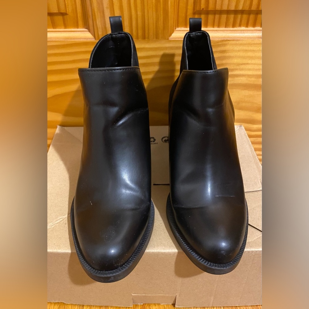 Chunky heeled short boots from Zara